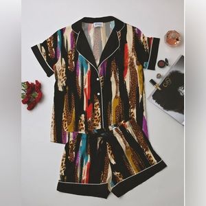 Averie pajamas. Only worn once while getting ready for a wedding.